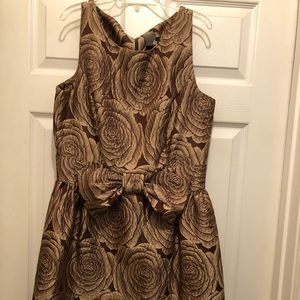 Super cute party dress!